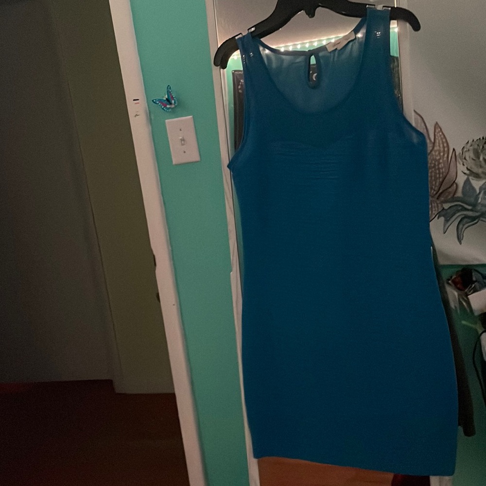 Women’s dress